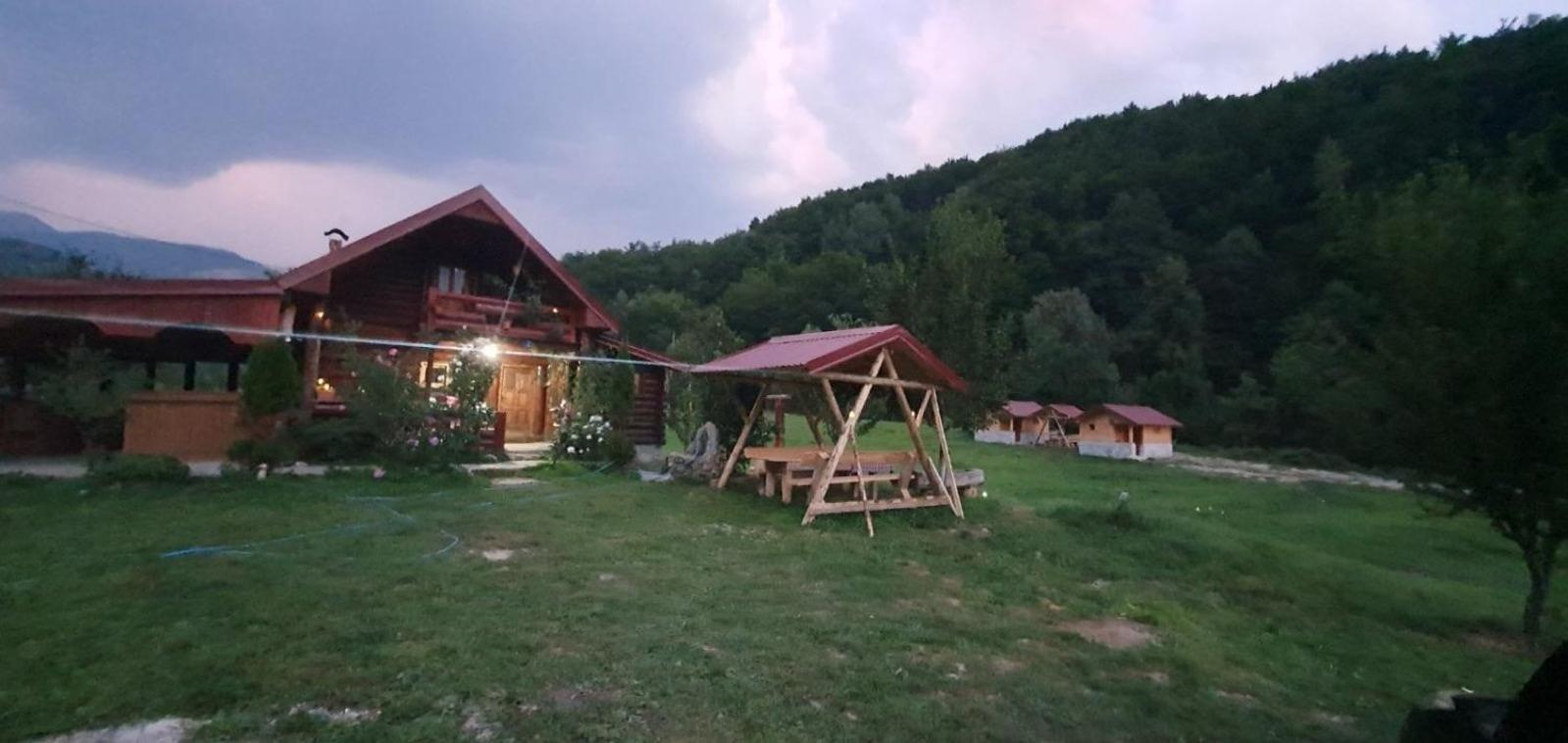 Plav Riverside Village 외부 사진